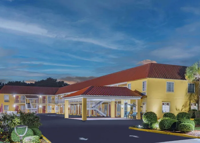 Days Inn By Wyndham Barnwell