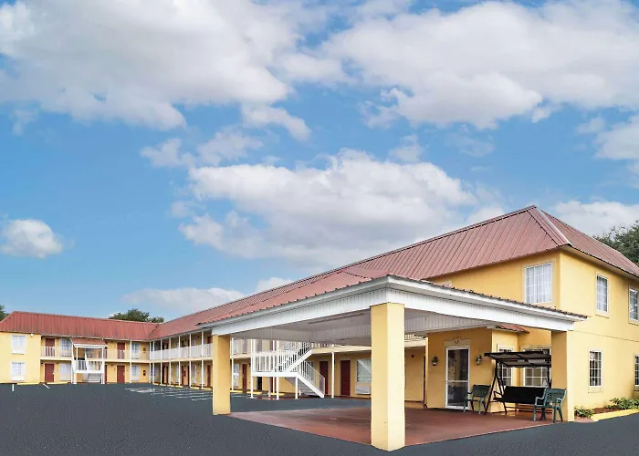 Days Inn By Wyndham Barnwell