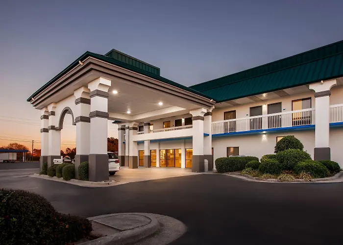 Days Inn By Wyndham Saint Pauls