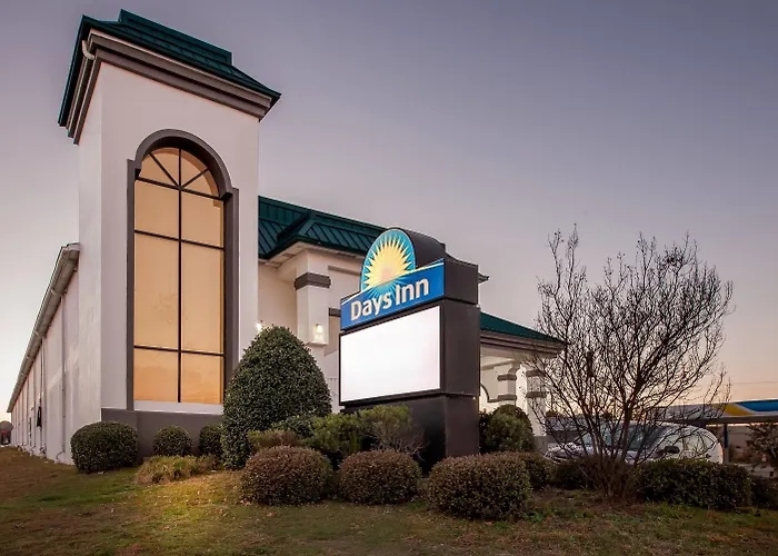 Days Inn By Wyndham Saint Pauls
