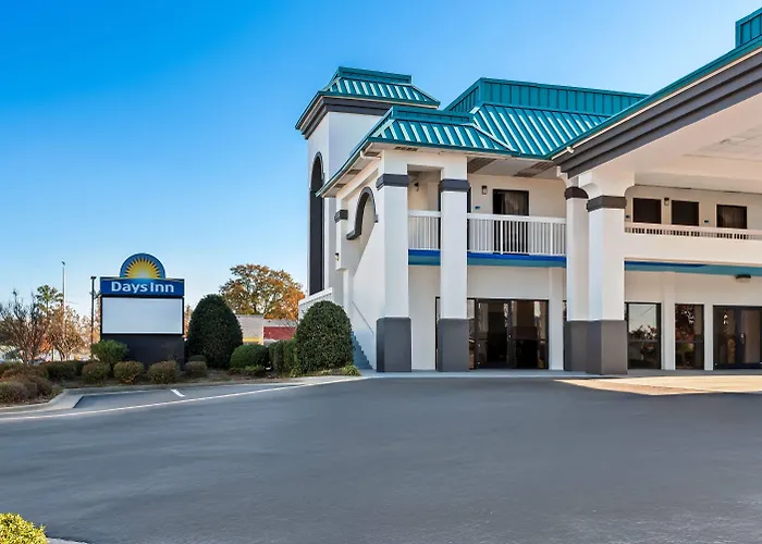 Days Inn By Wyndham Saint Pauls