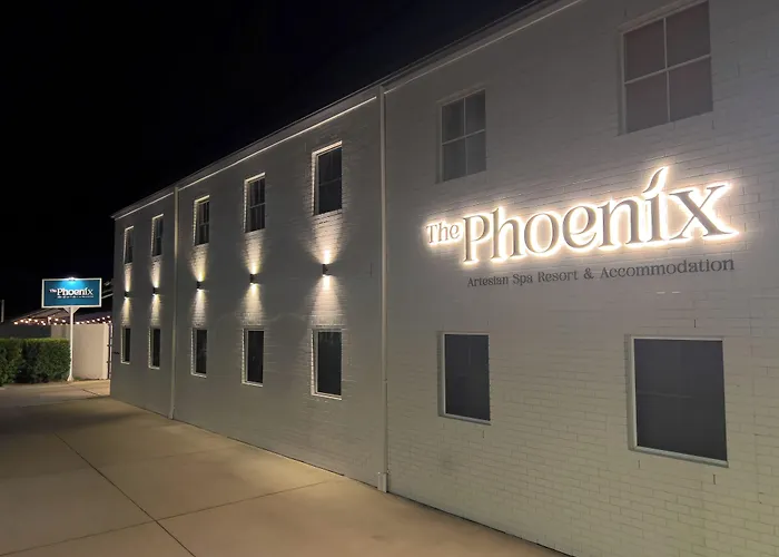 The Phoenix Artesian Spa Resort And Accommodation