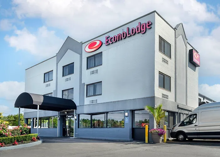 Econo Lodge Hicksville - Long Island