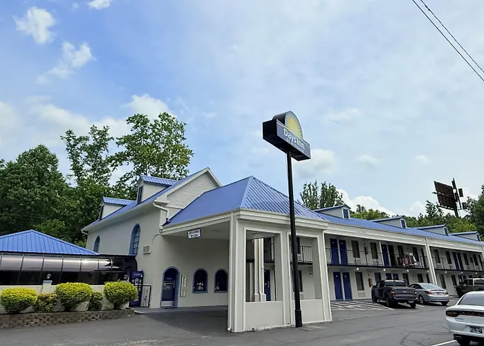 Days Inn By Wyndham Harriman