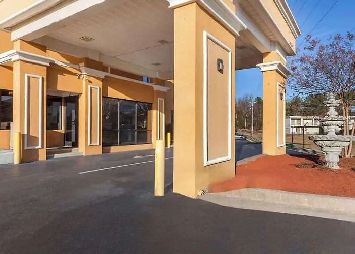 Lumberton Inn