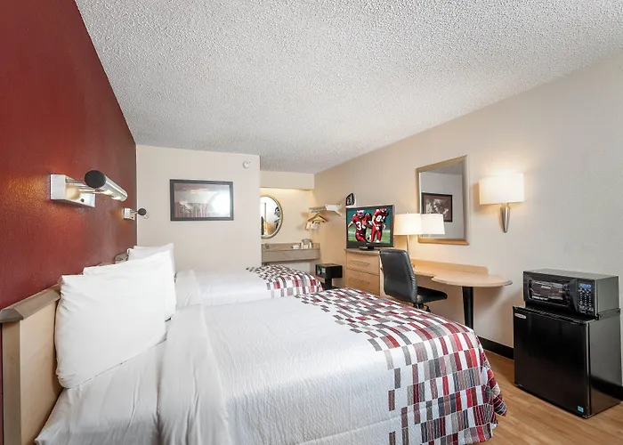 Red Roof Inn Philadelphia - Oxford Valley