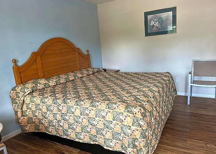 Yorktown Motor Lodge