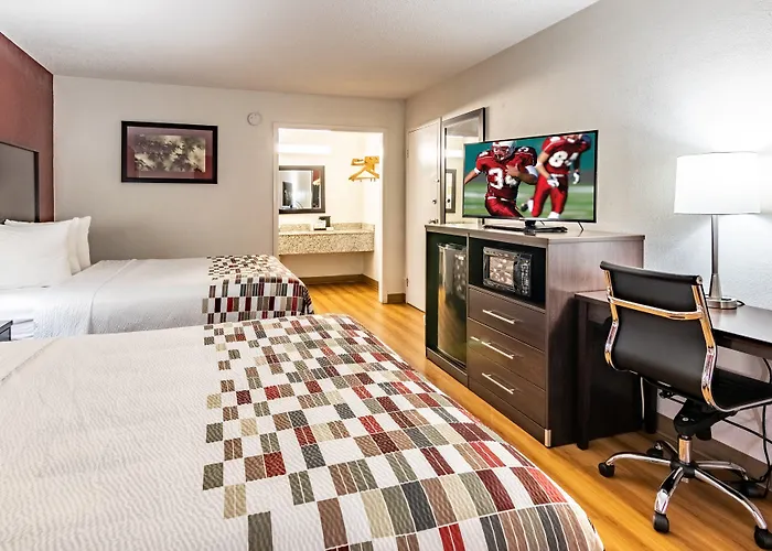 Red Roof Inn Forsyth