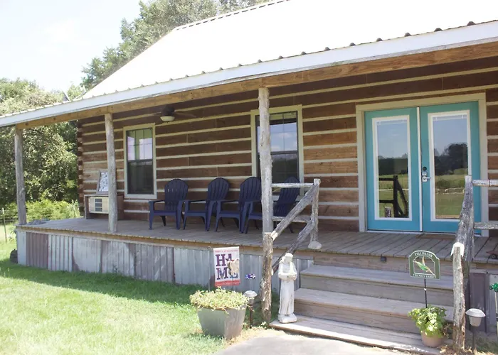 Saddle Creek Cabins