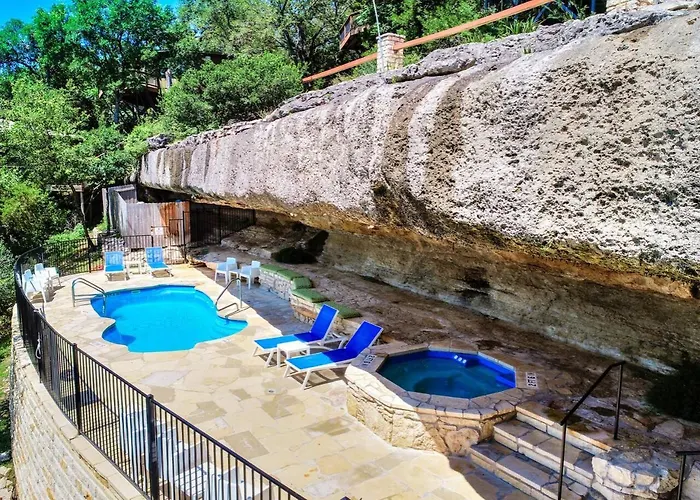 Lantana #16 - Woodland Treehouse With Spa & Pool Access