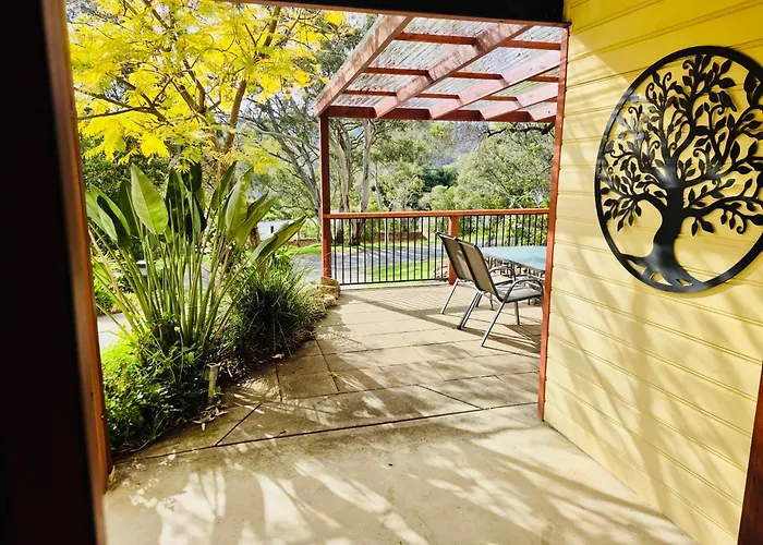 Treetops Hideaway Albury