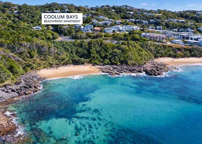 Coolum Bays Beachfront Apartment With Ocean View Bath