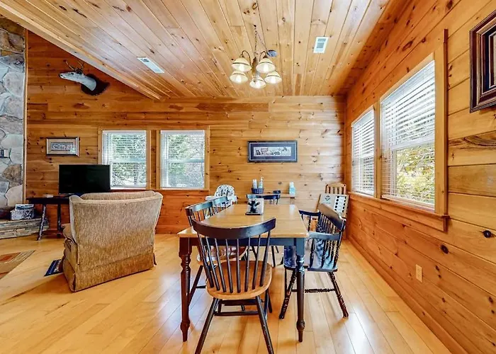 Toccoa River Retreat