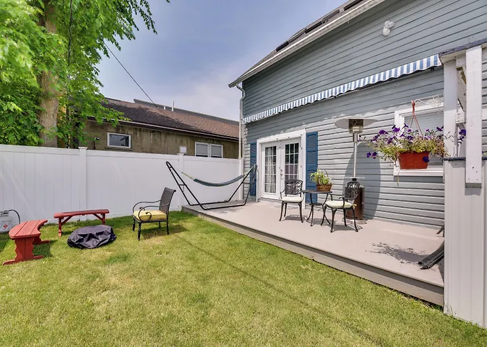 Pet-Friendly Loft Vacation Rental W/ Fire Pit!