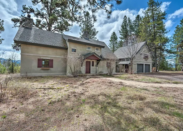 Private Mccall Apartment W/ Mountain View!