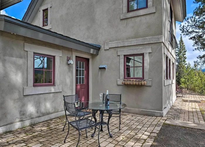 Private Mccall Apartment W/ Mountain View!