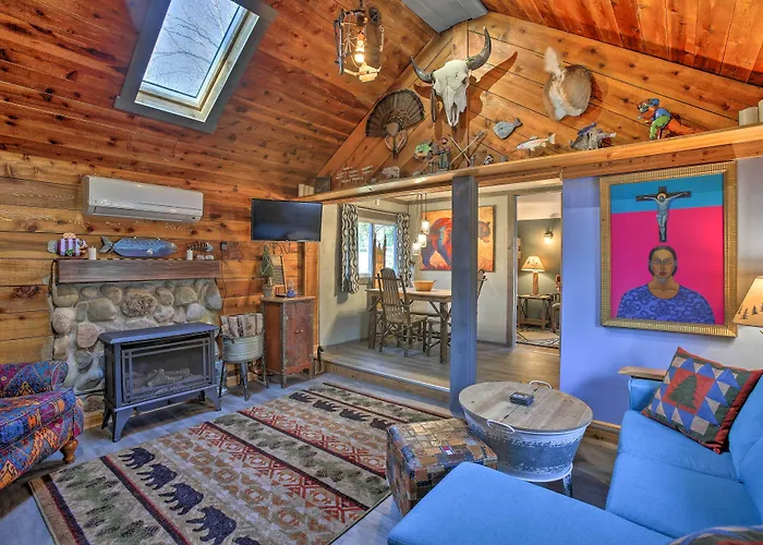 'Work, Play & Get Away Cabin' Near Higgins Lake!