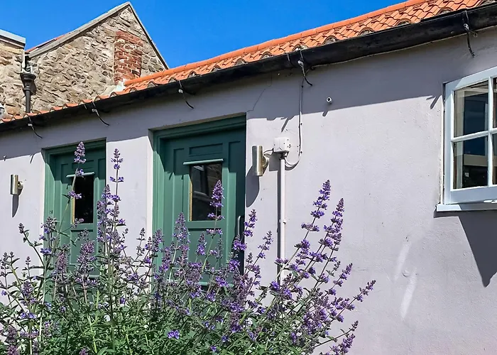 Haven Cottage - E4342