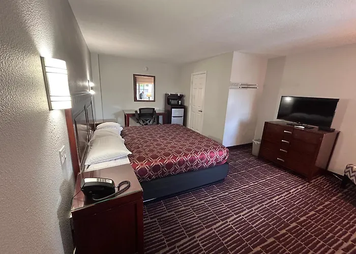 Economy Inn