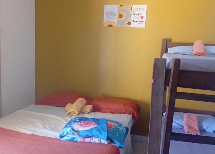 Quarto Para Temporada Na Praia Do Corsario