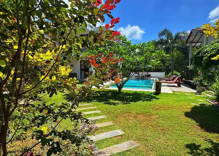 Finch Tangalle