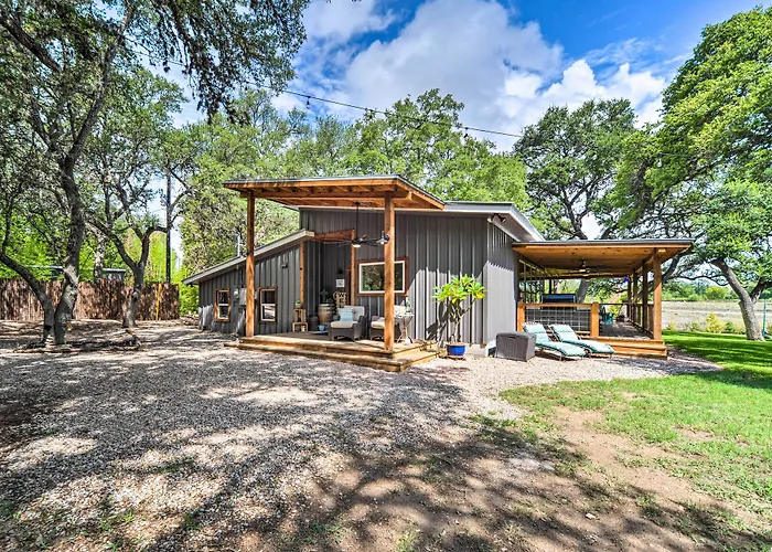 Stunning Blanco Home W/ Direct River Access!