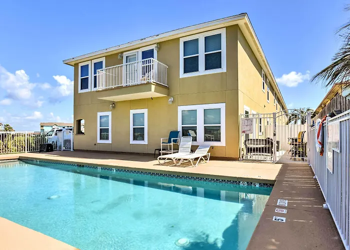 Waterfront Corpus Christi Townhome W/ Pool & Dock!