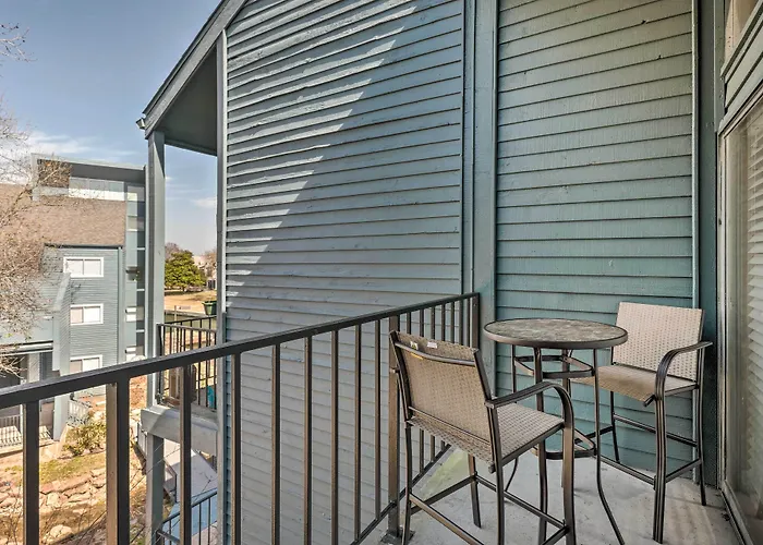 Idyllic Montgomery Condo W/ Pool & Lake View!
