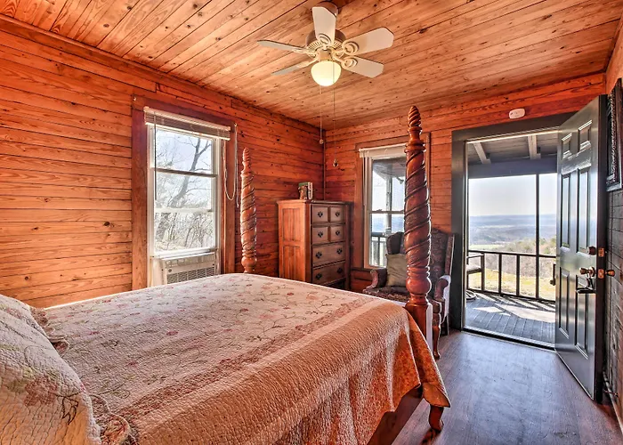 Secluded Ridgetop Hideaway W/ Valley Views!