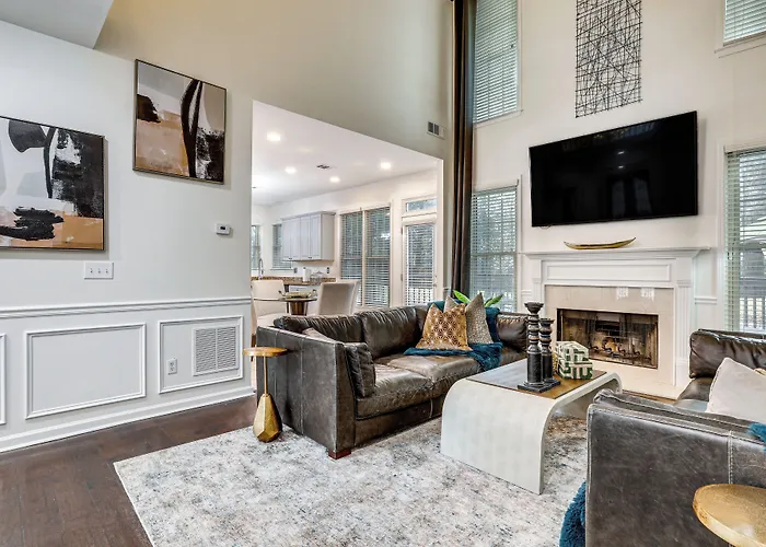 Modern Stone Mountain Home W/ Spacious Deck, Grill