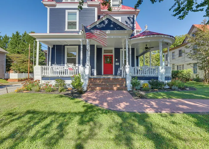 Danville Retreat W/ Hot Tub & Cozy Fireplace!