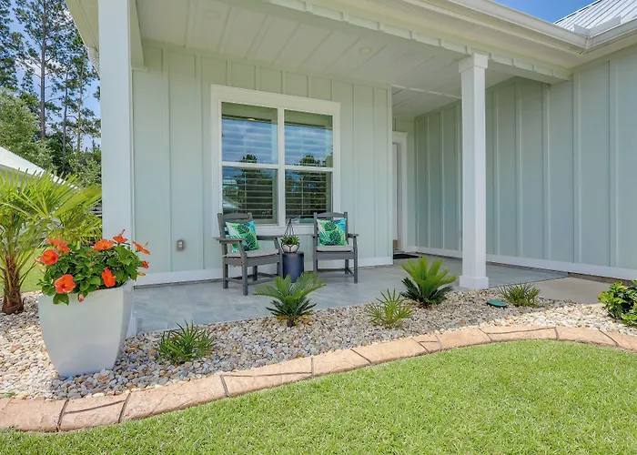 Bright Foley Home W/ Patio - 7 Mi To Wharf & Beach