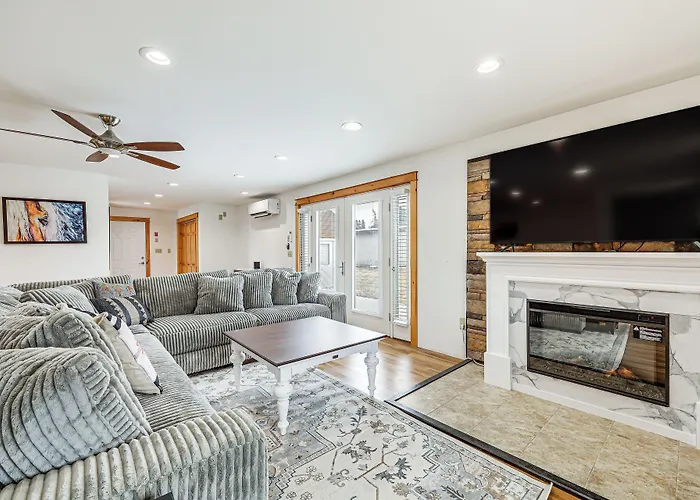 Spacious Presque Isle Home: Walk To Downtown!