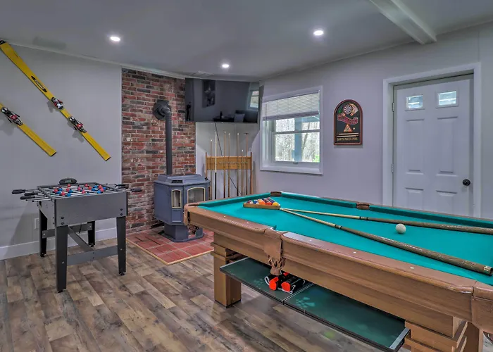 6 Mi To Camelback Slopes! Home W/ Game Room