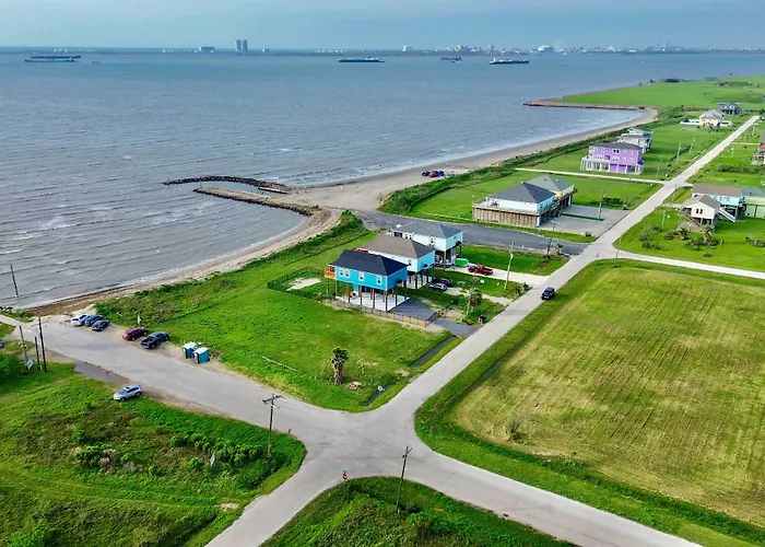 Port Bolivar Beach House W/ Oceanfront Views!