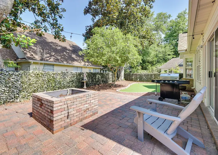 Charming Coastal Home: 6 Mi To Choctawhatchee Bay!