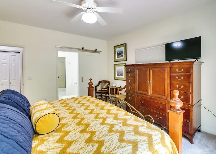 Hot Springs Village Golf Getaway W/ Deck!