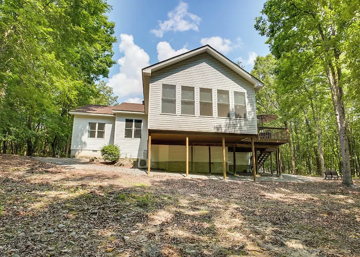 Hot Springs Village Golf Getaway W/ Deck!