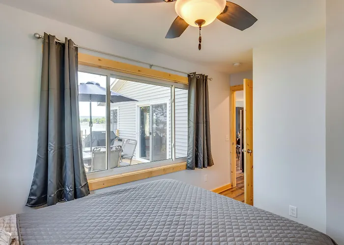 Waterfront Lodi Vacation Rental On Lake Wisconsin!