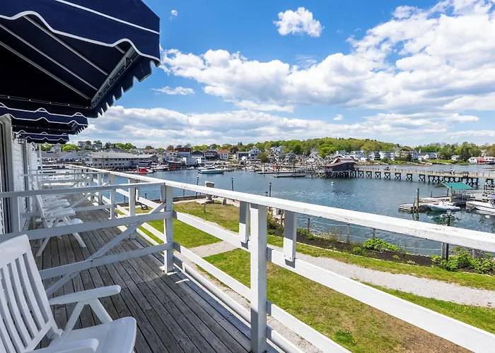 Boothbay Harbor Inn