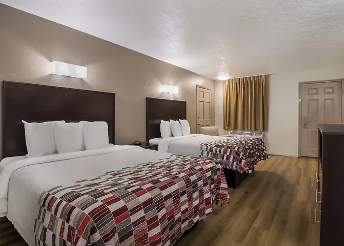 Red Roof Inn Crossville