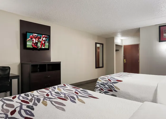 Red Roof Inn Hartford- New Britain