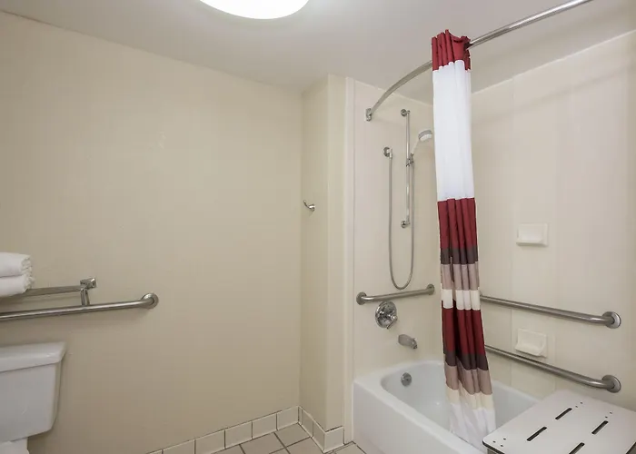 Red Roof Inn Tupelo