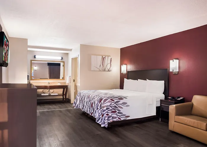 Red Roof Inn Tupelo