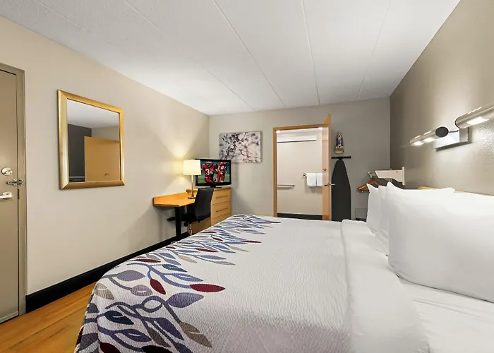 Red Roof Inn Salem