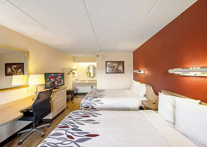 Red Roof Inn Pensacola - I-10 At Davis Highway
