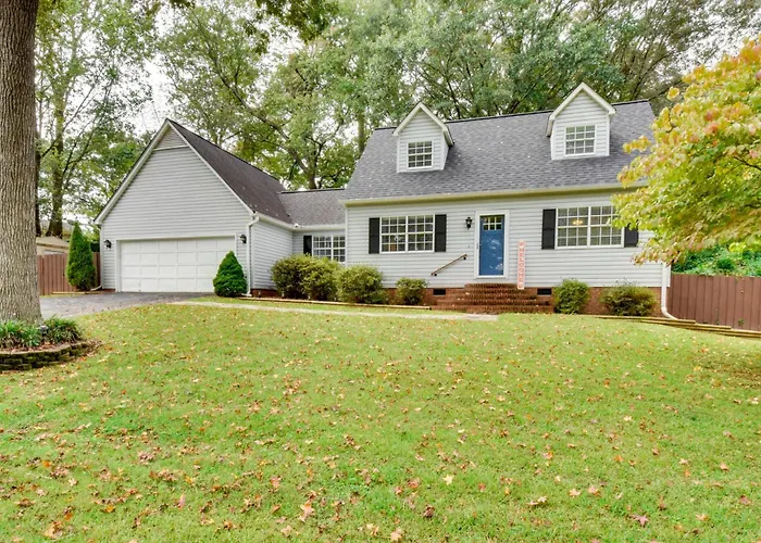 Modern Home W/ Yard + Deck, 1 Mi To Clemson U!