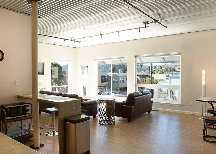 90 San Luis Street Unit B