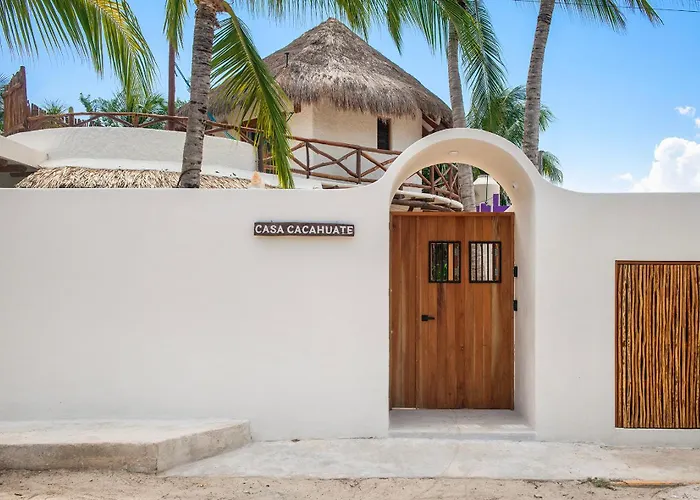 Private House With Salt Water Pool - Casa Privada Con Piscina Salada-Casa Cacahuate Holbox
