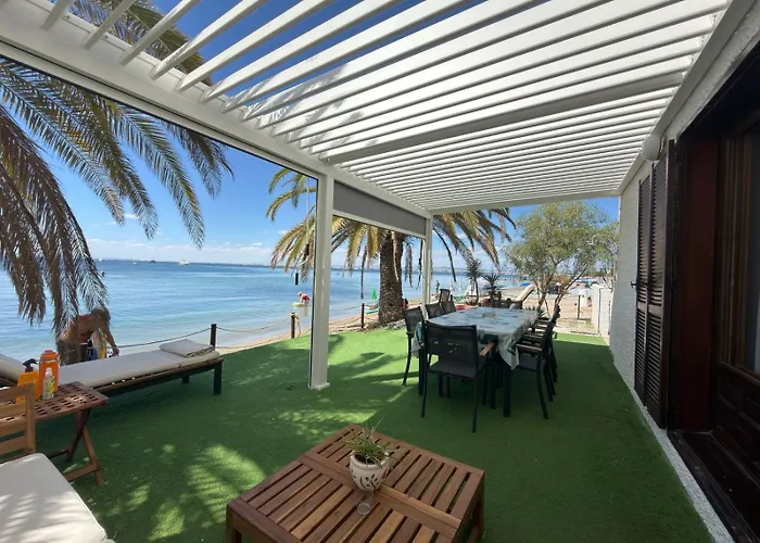 Chalet En El Mar
